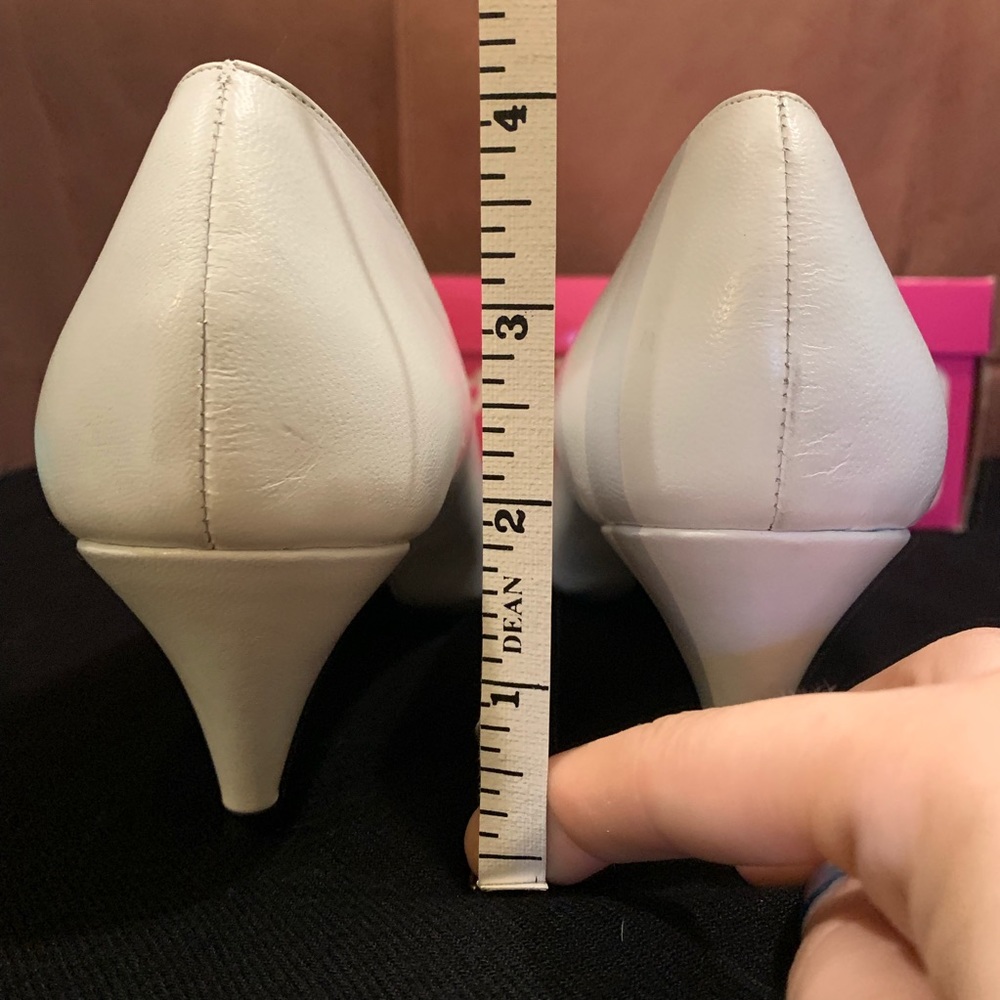 🛍BNIB🛍 Vintage Impo “Cascade” Style Heels - Picture 6 of 7